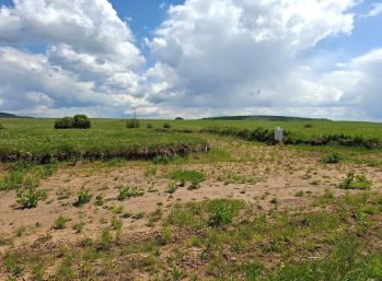 PREDAJ: STAVEBNÝ POZEMOK 709m2, VŠETKY SIETE, BETLANOVCE