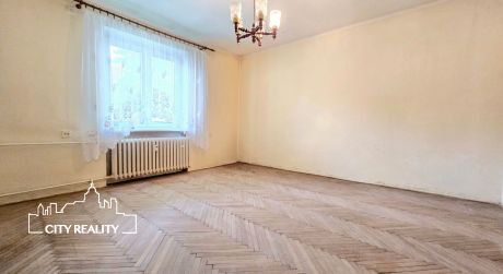 Ponúkame Vám na predaj 2. izb. byt, 64 m2, ul. 29. augusta, Handlová