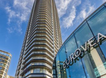 Garážové státie v EUROVEA TOWER na prenájom.