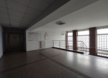 Administratívne priestory 2.439,2m2 na PREDAJ, Záhradnícka –RUŽINOV, BA2