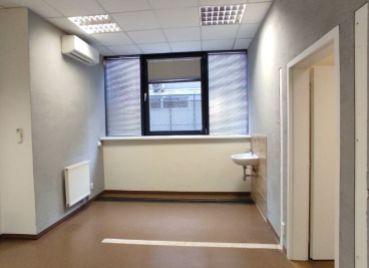 Priestor 300m2 so ZDRAVOTNÍCKYM ŠTANDARDOM, Hotel Bratislava