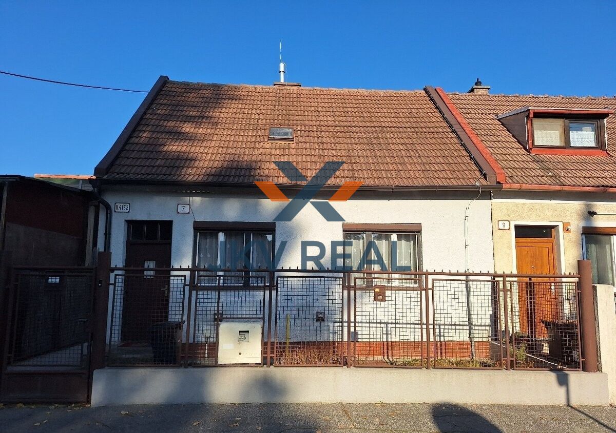 Na predaj rodinný dom v Bratislave  - Ružinov, časť Trnávka