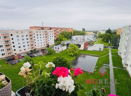 Na predaj 3-izbový byt s loggiou a špajzou – Partizánske, Šípok