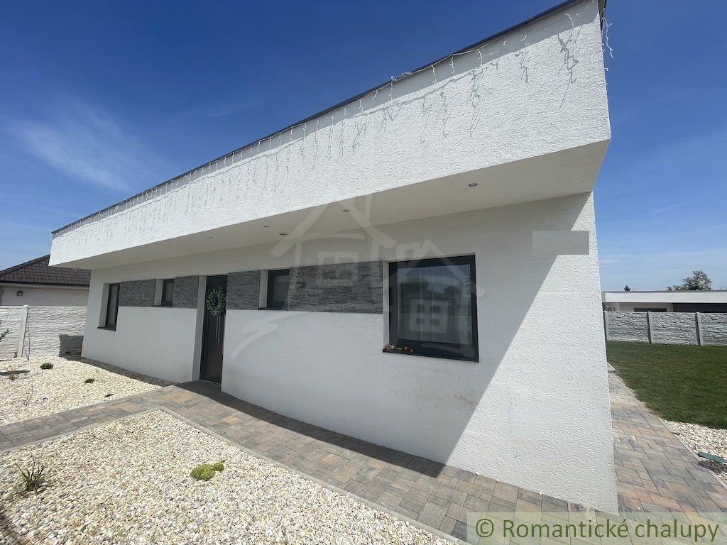 Novostavba rodinného domu len pár kilometrov od Nových Zámkov