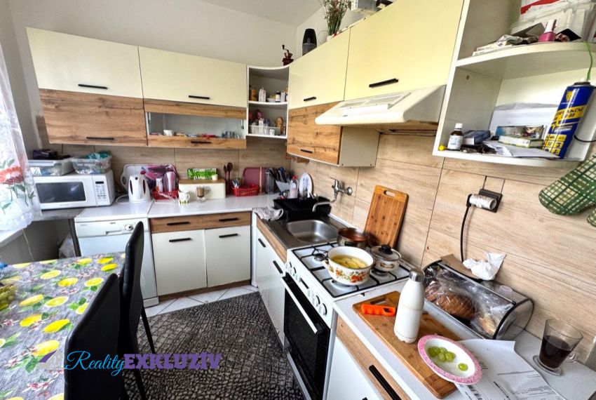 Predaj 3 izbový byt Lučenec-2