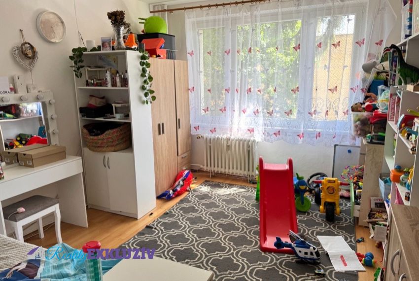 Predaj 3 izbový byt Lučenec-4