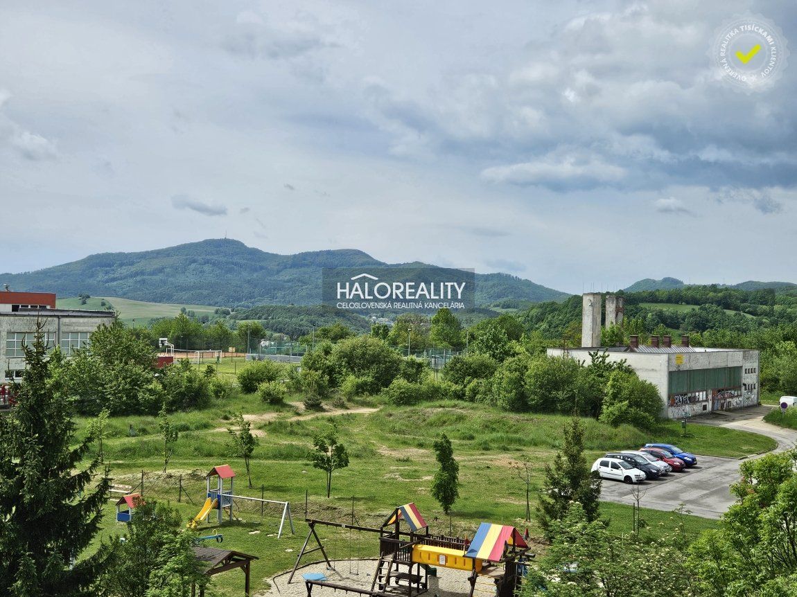 HALO reality - REZERVOVANÉ (prihláste sa na čakaciu listinu) - Predaj, trojizbový byt Banská Štiavnica - EXKLUZÍVNE HALO REALITY