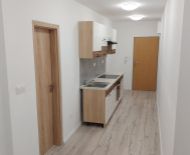 TOP Realitka - Exkluzívne - Novostavba - 3-i byt 67m2, balkón, pivnica, parking, Top Lokalita – centrum DT