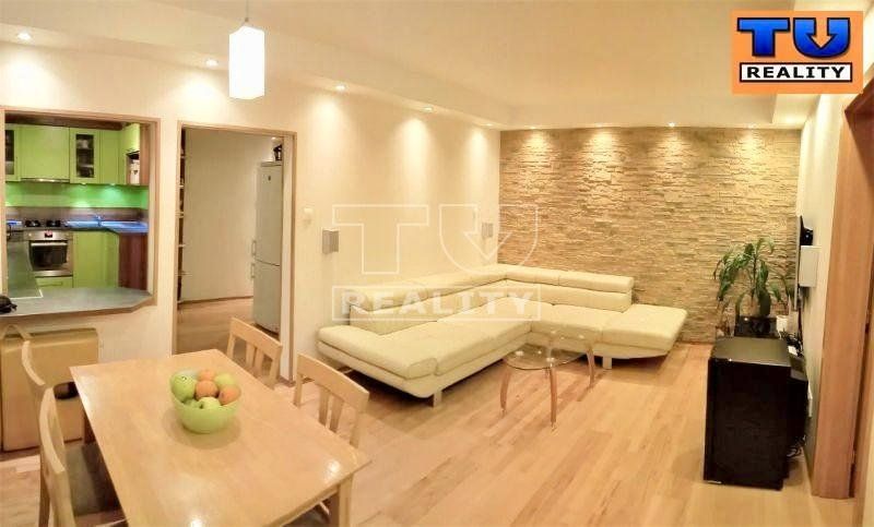 Na predaj pekný 2i byt s balkónom, v novostavbe v Devínskej Novej Vsi, na ulici Ľubovníková, 59,8m2.