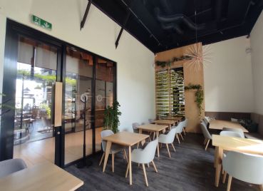 Obchodné priestory vhodné na gastro, showroom či predajňu v projekte EINPARK, Einsteinova-Petržalka