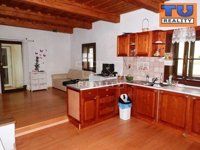 Romantický rodinný dom v Moravskom Lieskovom