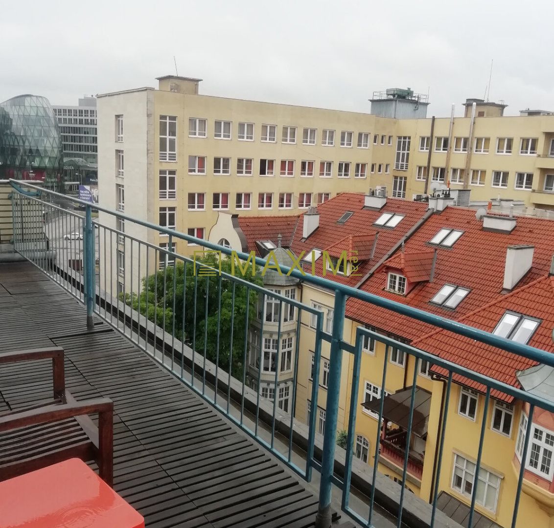 Ponúkame na predaj 2- izbový byt na  Jakubovom námesti
