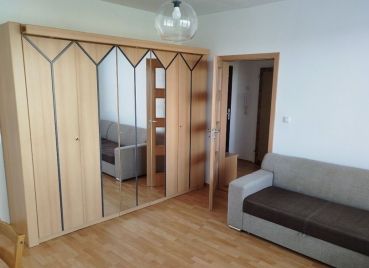 Zrekonštruovaný 1i byt NA PRENÁJOM, Petržalka