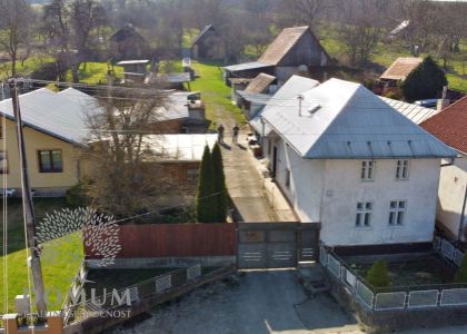 Vidiecka usadlosť v obci Lubina s 2755m2 pozemkom