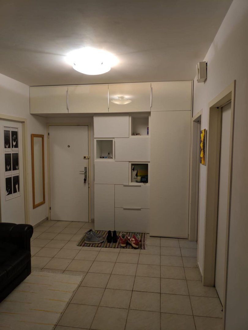 Prenájom samostatnej nepriechodnej izby v Petržalke