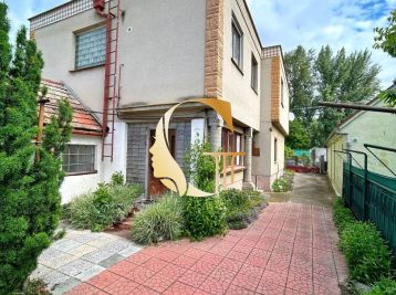 GODDESS PROPERTY – PREDAJ – 6 Izbový 150 m2 dom- so záhradou 550 m2 – v tichom prostredí – Pri pšeničnej bráne – HAMULIAKOVO