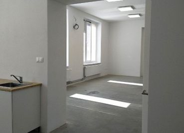 Kancelársky priestor na prenájom, Bazová ulica