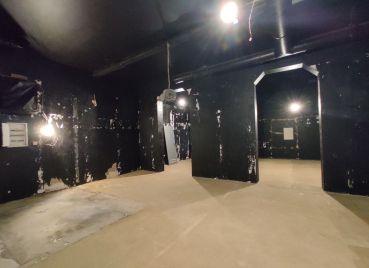 HOTEL BRATISLAVA - Obchodný priestor s vysokými stropmi, 2 vstupmi a parkovaním, Ružinov, 200m2