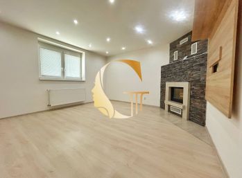 GODDESS PROPERTY – PREDAJ – 3 Izbový 80 m2 dom- so záhradou 996 m2 –  v tichom prostredí – Duklianskych hrdinov – MALACKY
