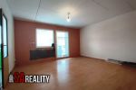 Realitná kancelária SA REALITY ponúka na predaj veľký 3 izbový byt v obci Bajka, okres Levice