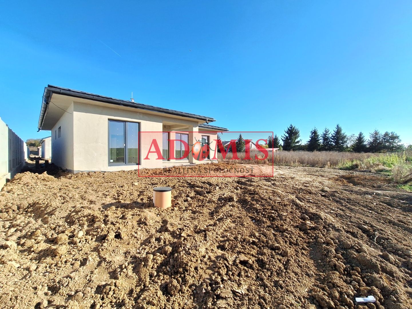 predáme 4izb. bungalov,131m2,Cestice,len 15min z Košíc