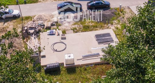 NA PREDAJ pozemok + základová doska + projekt priamo pri golfovom areály PENATI GOLF REZORT