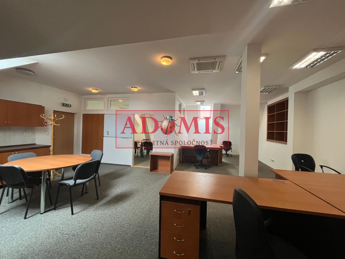 ADOMIS - Prenájom flexibilných kancelárskych priestorov Moyzesová ulica, Košice