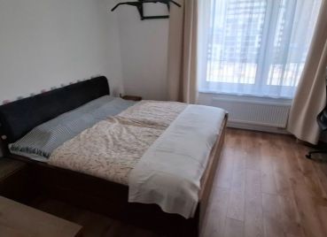 Na prenájom 2i byt v bytovom komplexe Kopčianka
