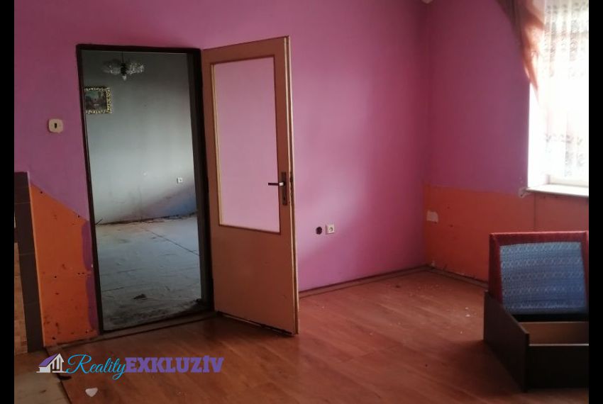 Predaj Rodinné domy Želiezovce-6
