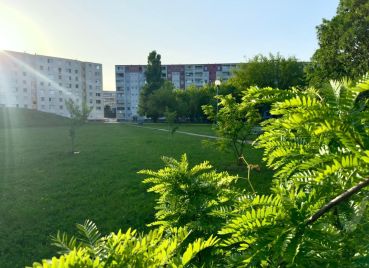 Predaj 4-izbového bytu s loggiou – Pôvodný stav – Podunajské Biskupice, Bratislava