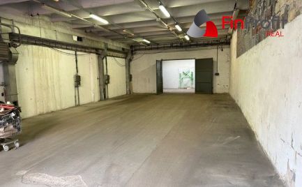REZERVOVANÉ - Na prenájom vykurovaný sklad s priamym vstupom o výmere 221 m2.
