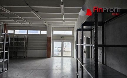 Vykurovaný skladovo-obchodný priestor s výmerou 300 m2. Vhodný na skladovanie, predajňu alebo showroom.