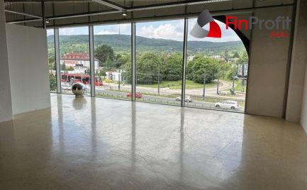 Na prenájom obchodné priestory so zvýhodneným nájomným vo výmerách 50 m2, 170 m2, 260 m2 alebo 440 m2 v OD Lightpark