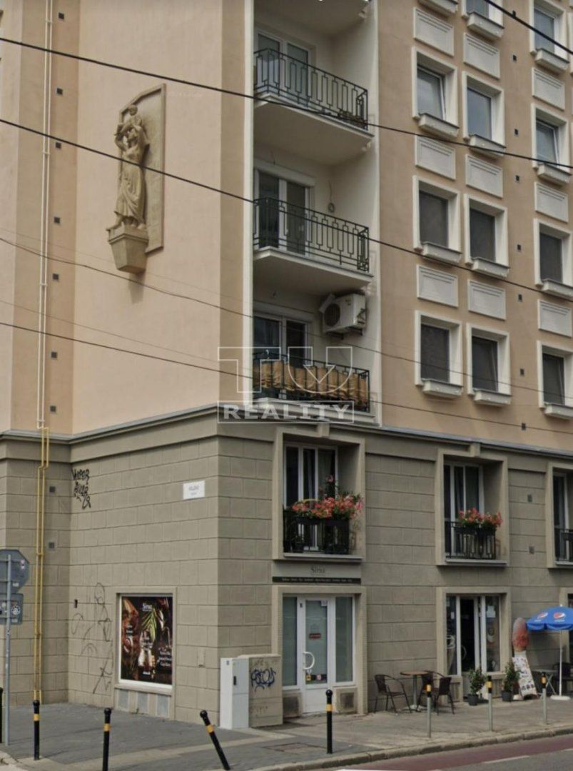 Predaj 2.izbového bytu v centre Bratislavy,55,87m2+4,8m2 balkón