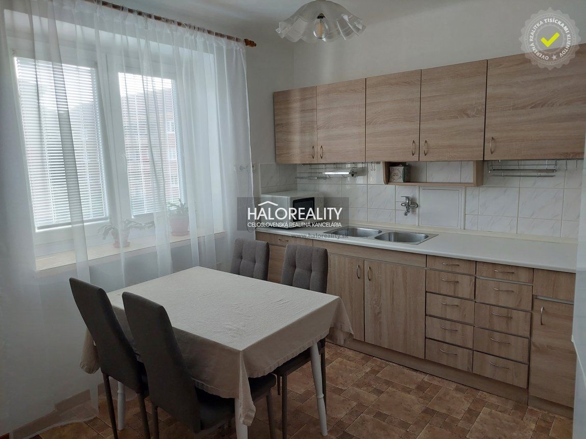 HALO reality - Prenájom, dvojizbový byt Prievidza, Staré Sídlisko
