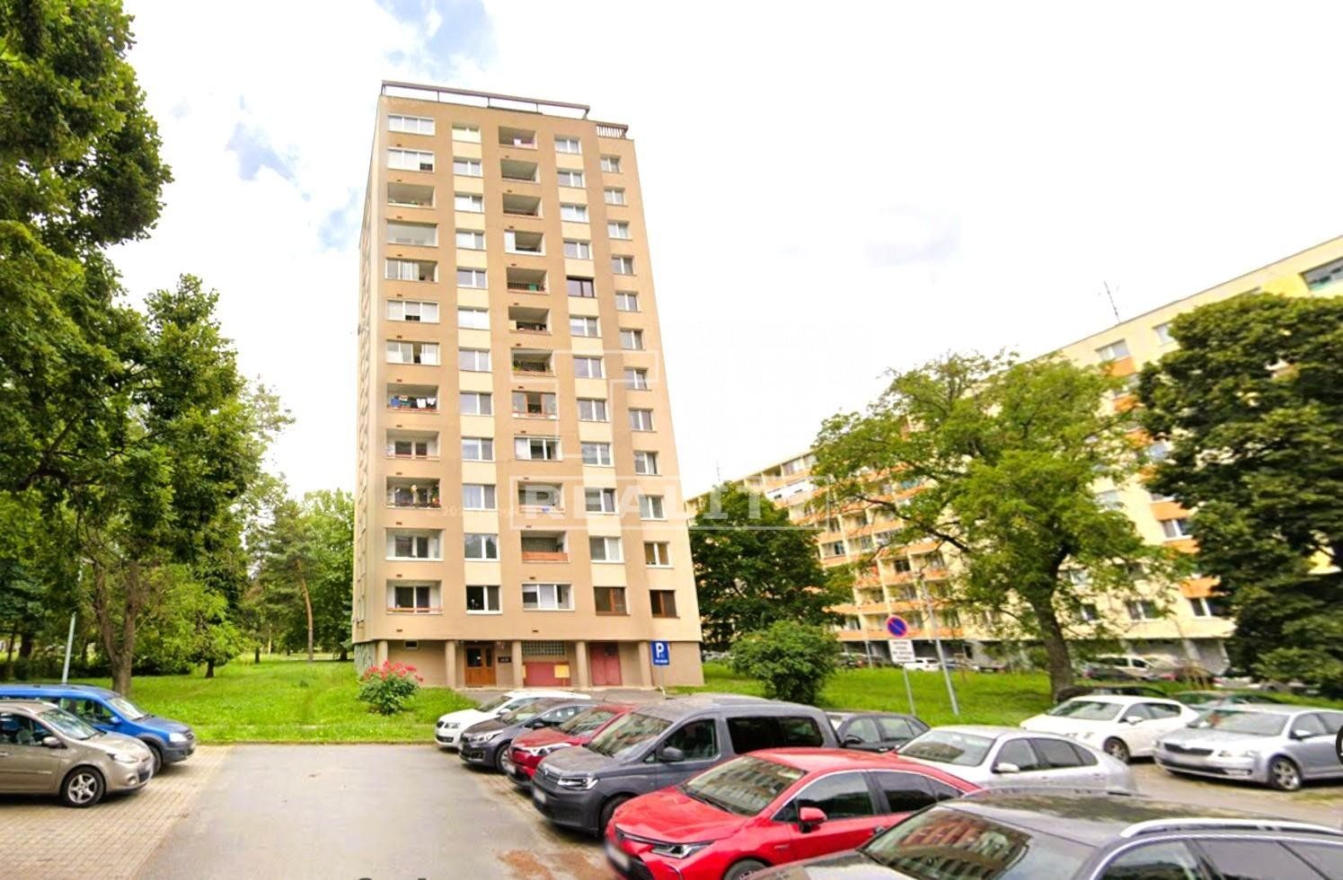 PRIPRAVUJEME! Iba u nás! Byt 2 izbový s lodžiou, Prešov, Sídl. III, 5. posch., 54 m2