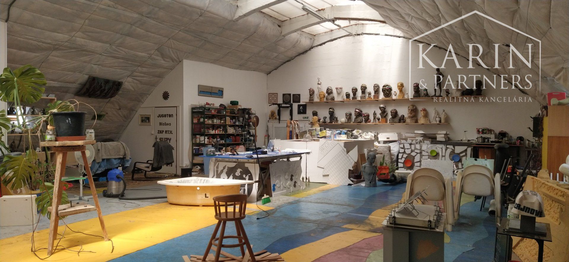 Prenájom ATELIÉR/ WORKSHOP ! 150 m2, ul. Stará Vajnorská, BA III., časť Jurajov dvor.