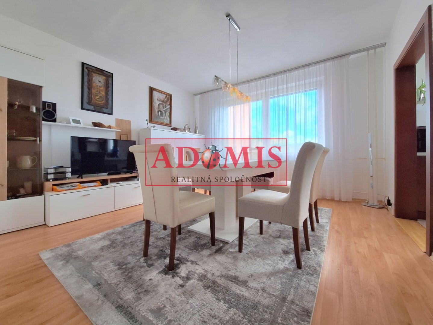 ADOMIS - veľký 4-izbový byt, 94m2, Húskova ul., KVP, 2x loggia, 2x kúpeľňa, aj dvojgeneračný, Húskova ulica, KVP