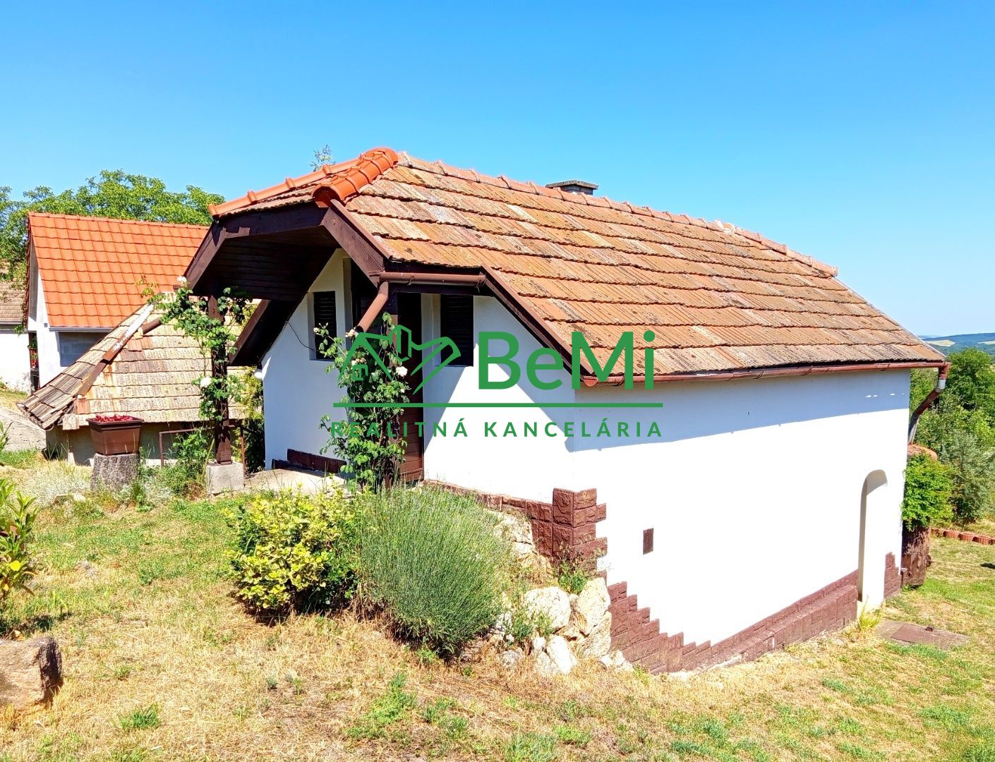 Predaj viničného domu s vinicou - Mýtne Ludany (046-12-HEKAa)
