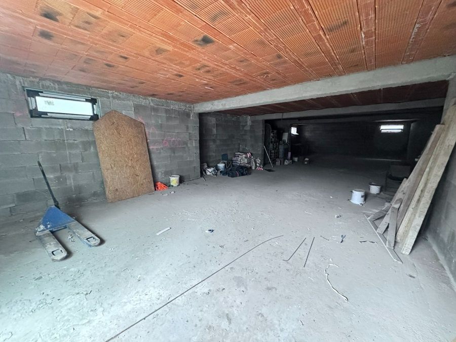 Nebytový priestor o výmere viac ako 140m2 na Banšelovej ulici-Trnávka
