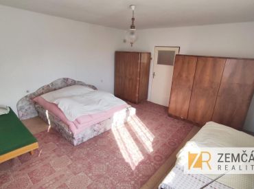 Investičná príležitosť v obci Vrbov - rodinný dom v rozlohou 360 m² a rozsiahlym pozemkom