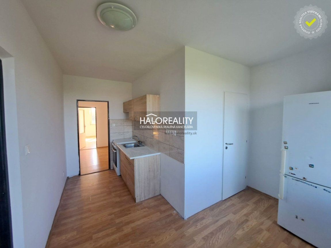HALO reality - REZERVOVANÉ (prihláste sa na čakaciu listinu) - Prenájom, trojizbový byt Trnava, ul. A.  Kubinu