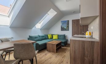 Na predaj jednospálňový apartmán v Bešeňovej v komplexe BANFF len 100 metrov od Aquaparku