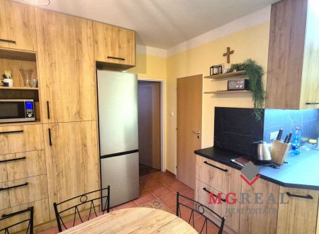 Prenájom 2izbový byt - Topoľčany - P.O.Hviezdoslava