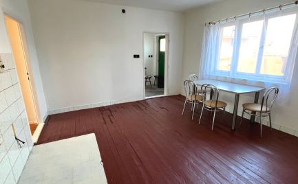 Dom v Chocholnej-Velčiciach s pekným 1187 m2 pozemkom
