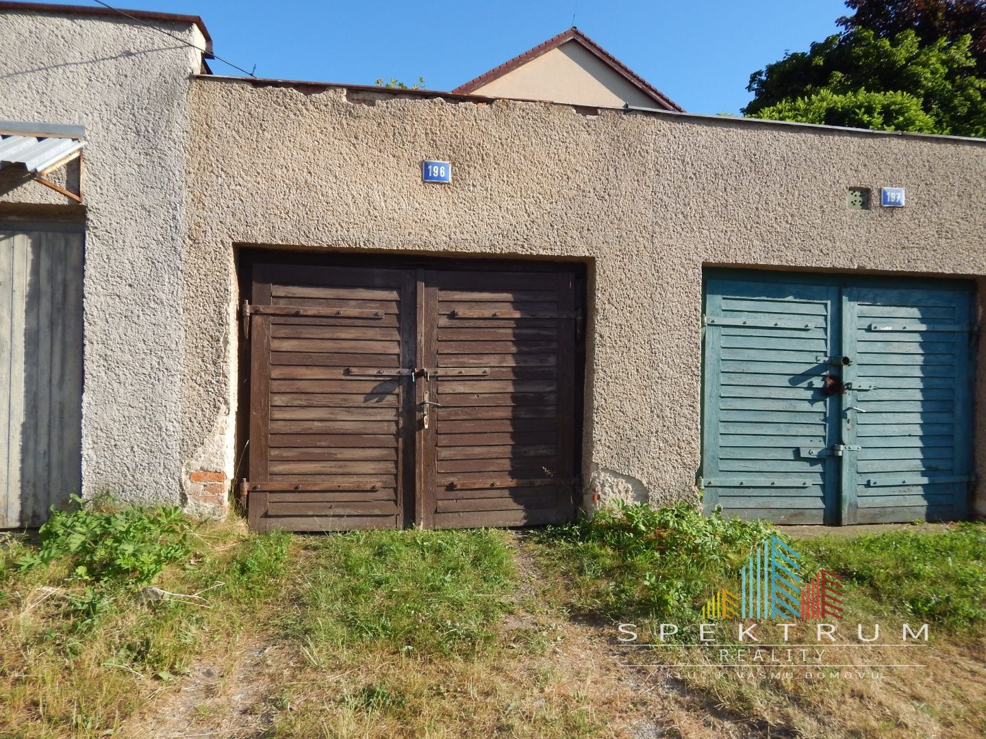 EXKLUZÍVNE- SPEKTRUM REALITY- Na Predaj Garáž 22 m2, Handlová