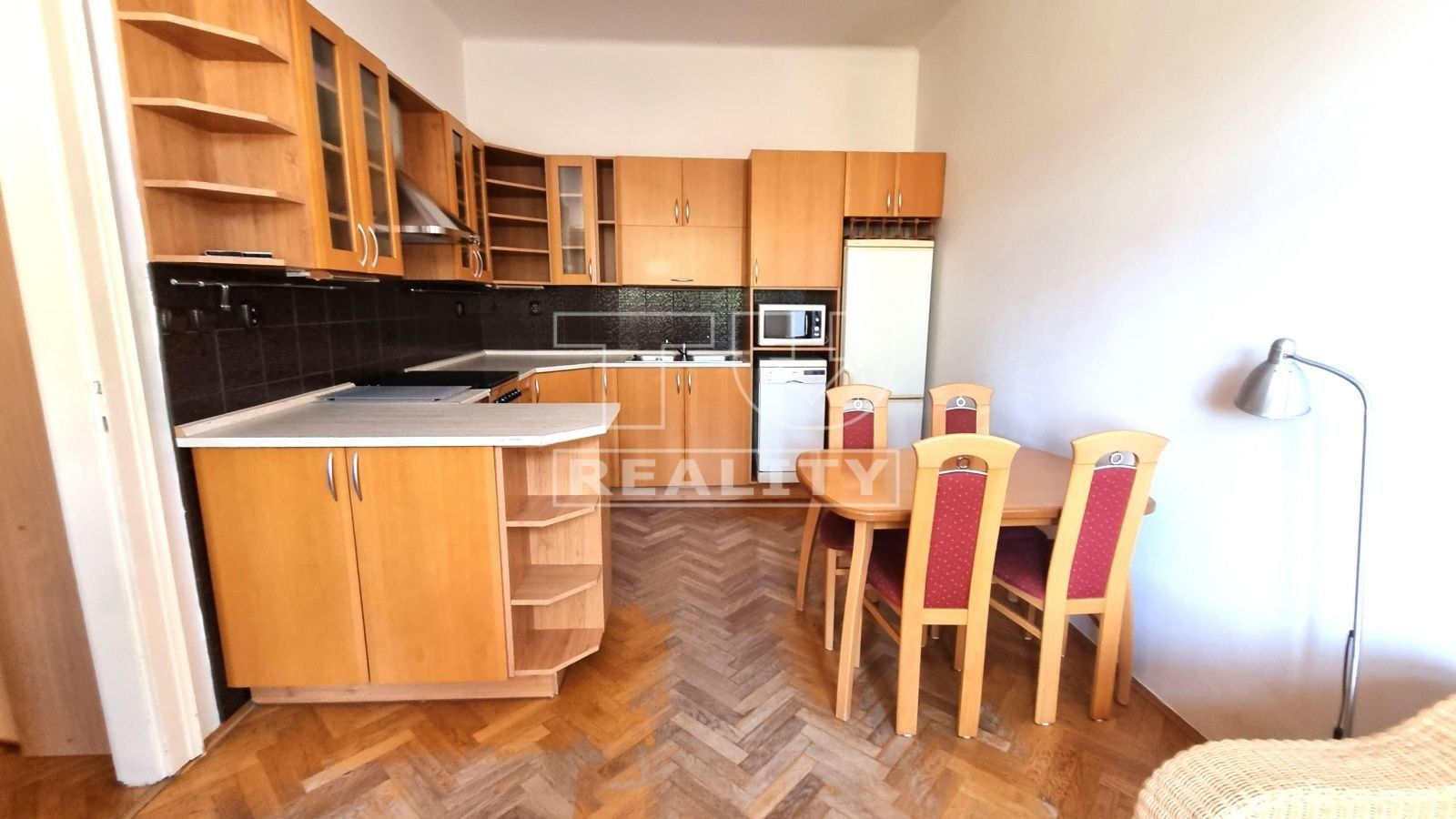 Veľký 2i byt tichá lokalita balkón TEHLA 60 m² Šancova