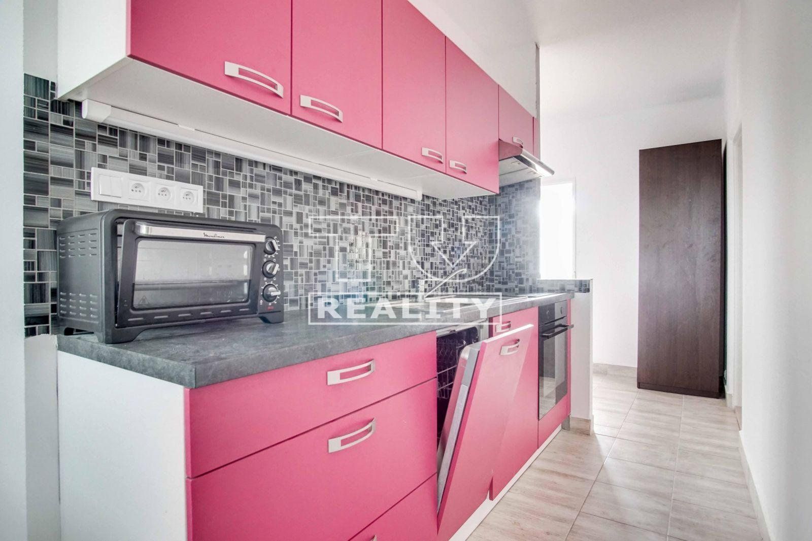 Komfortný 3-izbový byt s lodžiou v Podunajských Biskupiciach – 73 m²