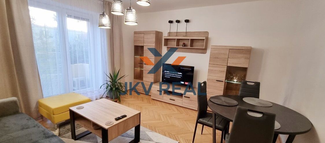 Dizajnový 2,5-izbový byt po kompletnej rekonštrukcii na prenájom – Michalovce, ul. Samuela Chalupku