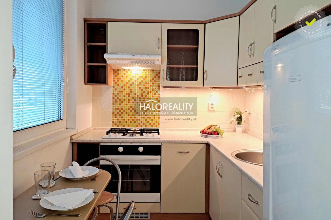 HALO reality - Predaj, jednoizbový byt Bratislava Karlova Ves, Púpavová, pri lese